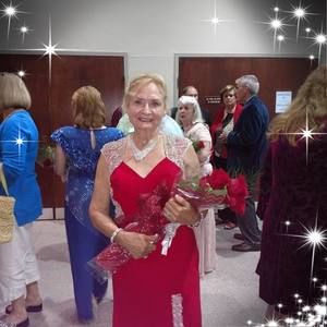 Meet your Posher, Becky